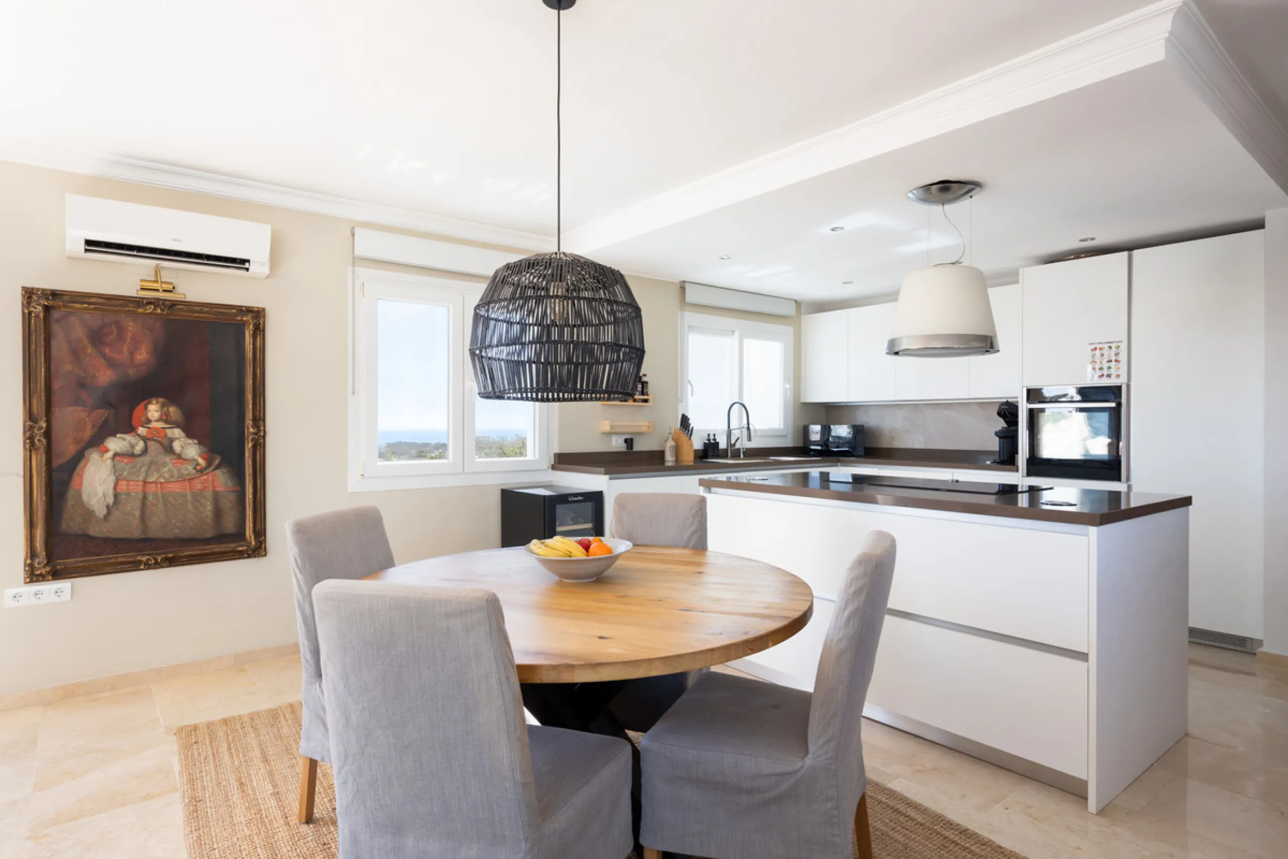 Apartment - Penthouse в продаже в El Paraiso, Málaga. В доме 2 спален и 2 ванных комнат. Площадь дома 115 м²