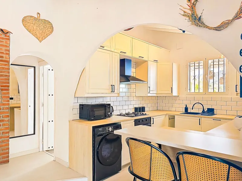 Beautiful countryside villa located in a peaceful valley setting, just a short drive from the vibrant town of Cómpeta. This beautiful country house has been renovated to the highest standards of quality and elegance, offering a refined modern-zen style fi