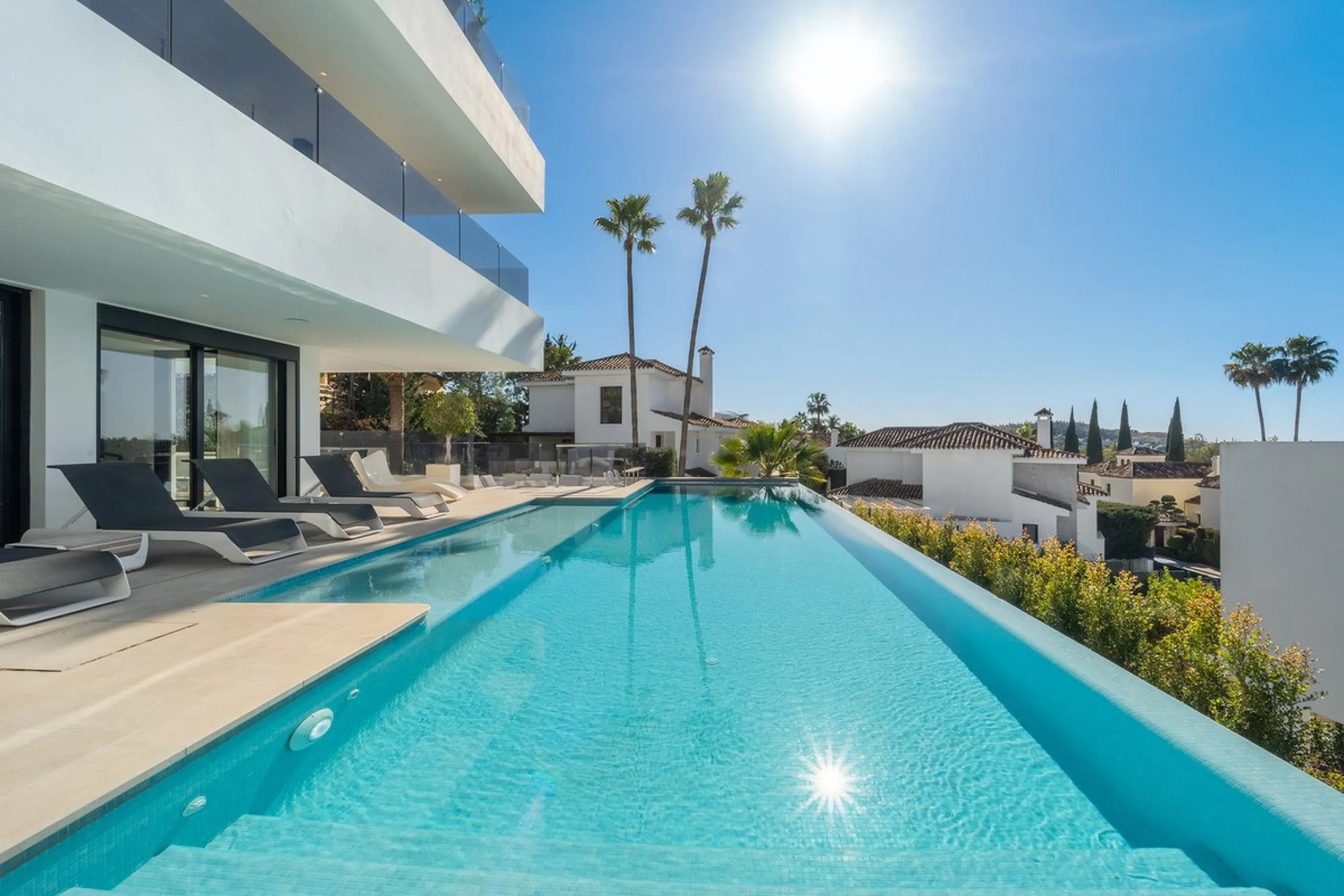 Represented exclusively by Spain Sotheby´s International Realty