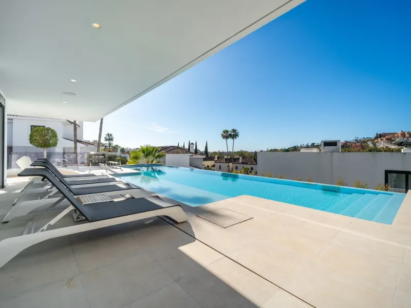 Represented exclusively by Spain Sotheby´s International Realty