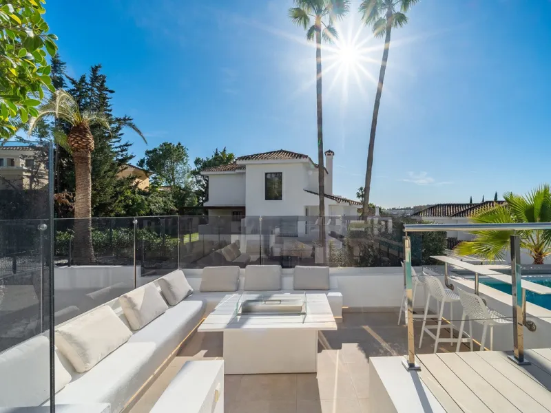 Represented exclusively by Spain Sotheby´s International Realty