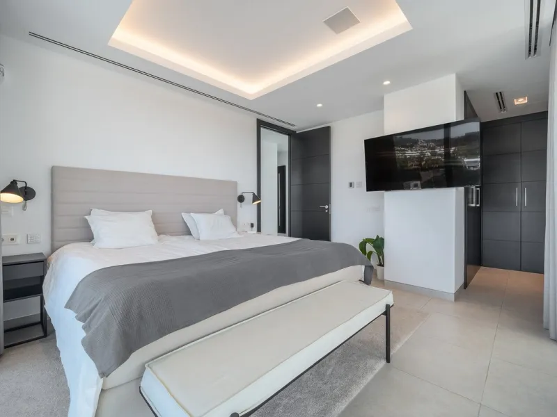 Represented exclusively by Spain Sotheby´s International Realty