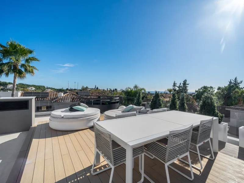 Represented exclusively by Spain Sotheby´s International Realty