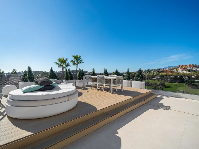 Represented exclusively by Spain Sotheby´s International Realty