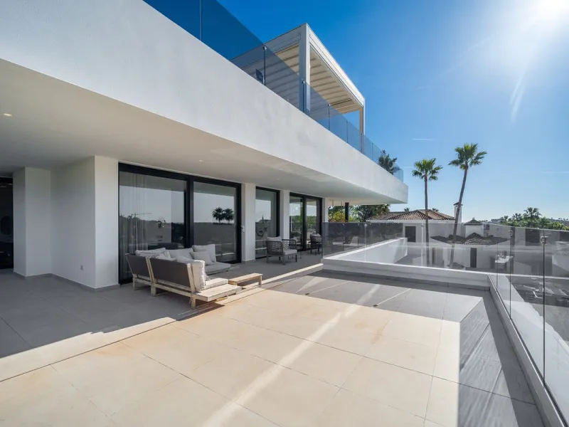 Represented exclusively by Spain Sotheby´s International Realty