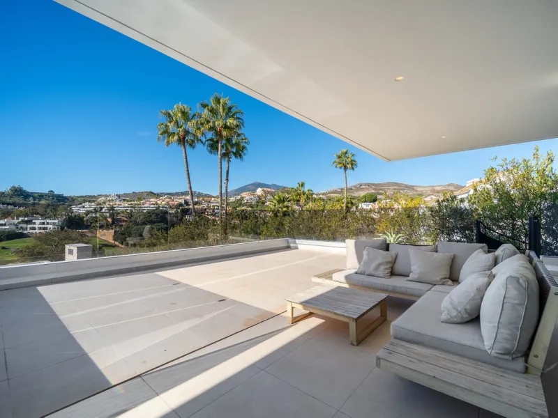 Represented exclusively by Spain Sotheby´s International Realty