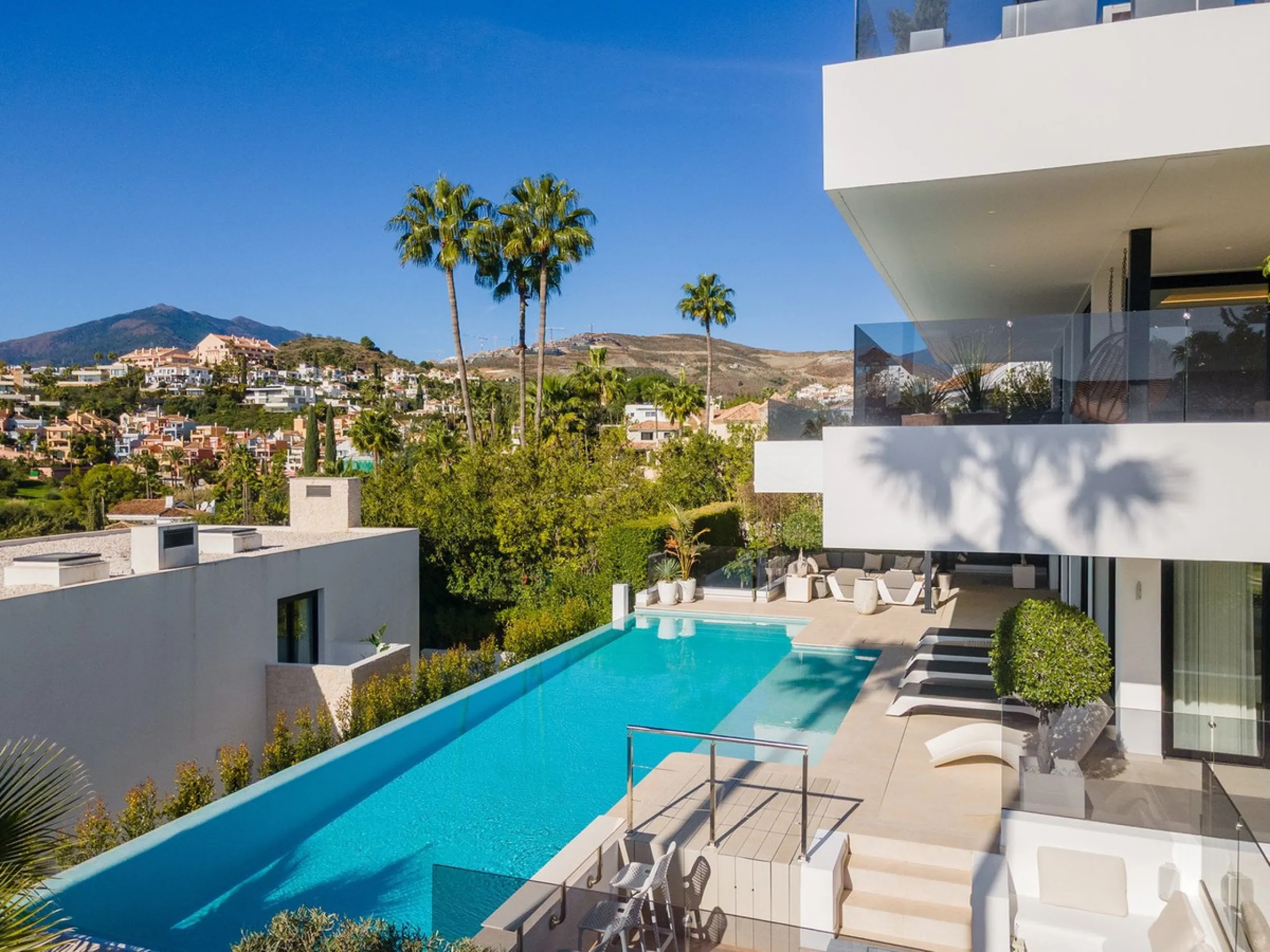 Represented exclusively by Spain Sotheby´s International Realty