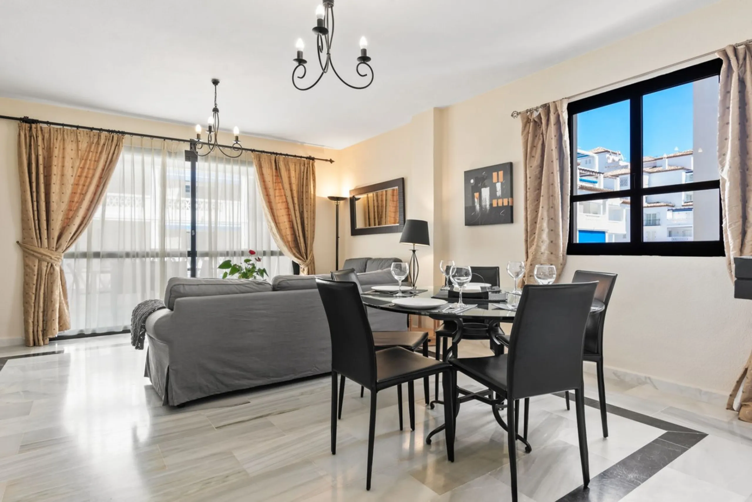A prime apartment for sale in Puerto Banús, located within the prestigious beachfront Club Playas del Duque complex.
