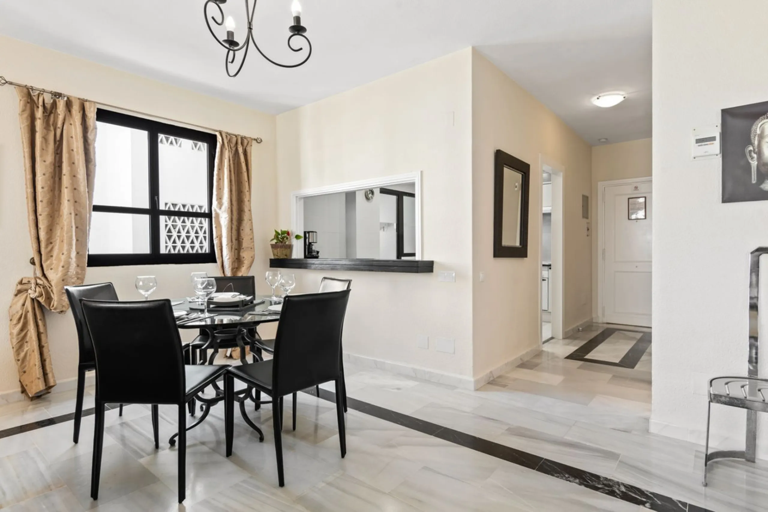 A prime apartment for sale in Puerto Banús, located within the prestigious beachfront Club Playas del Duque complex.