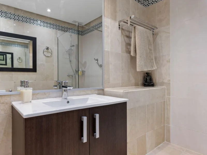 A prime apartment for sale in Puerto Banús, located within the prestigious beachfront Club Playas del Duque complex.