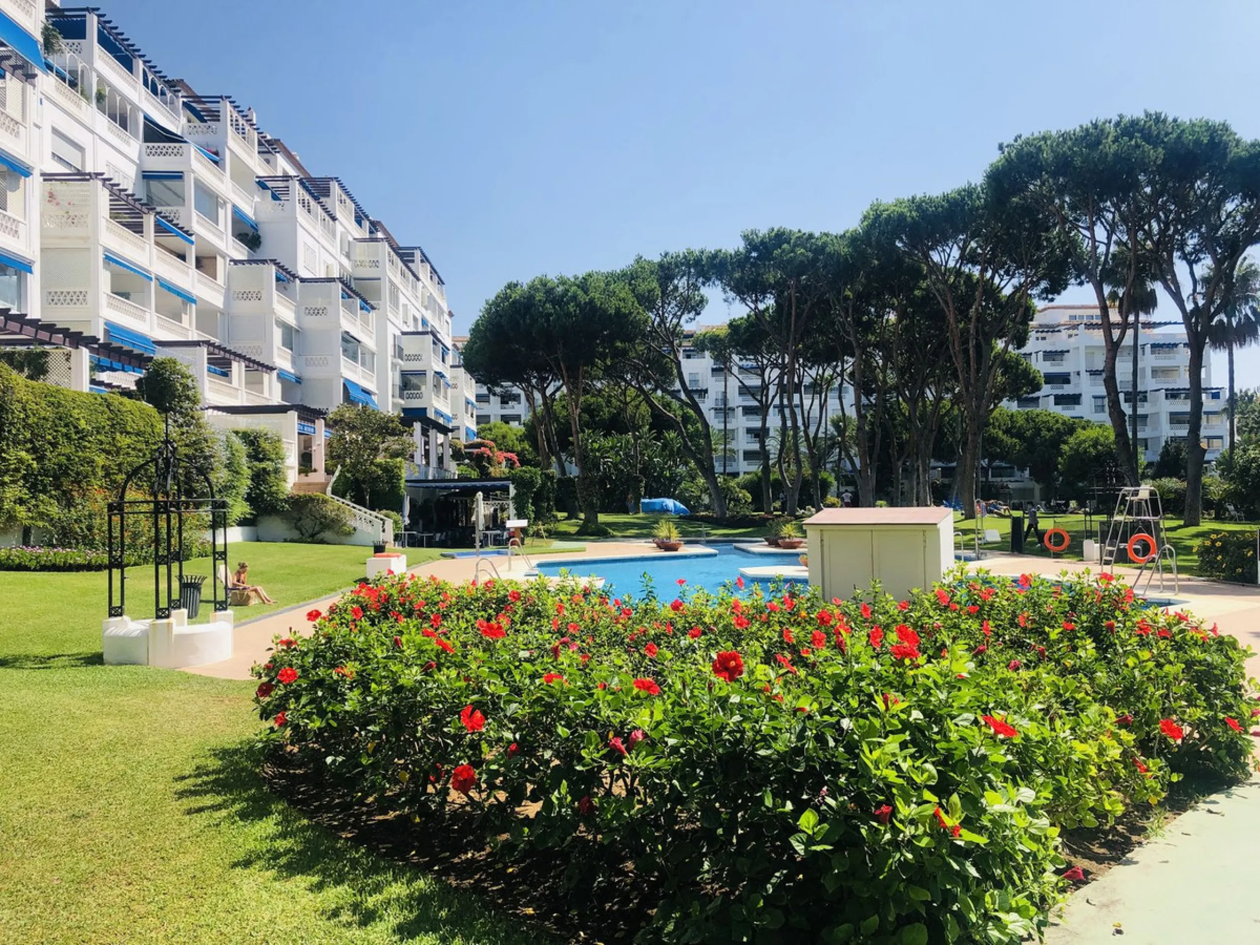 A prime apartment for sale in Puerto Banús, located within the prestigious beachfront Club Playas del Duque complex.