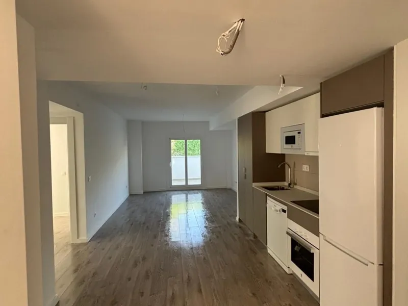 Apartment - Ground Floor Apartment в продаже в Fuengirola, Málaga. В доме 3 спален и 2 ванных комнат. Площадь дома 100 м²