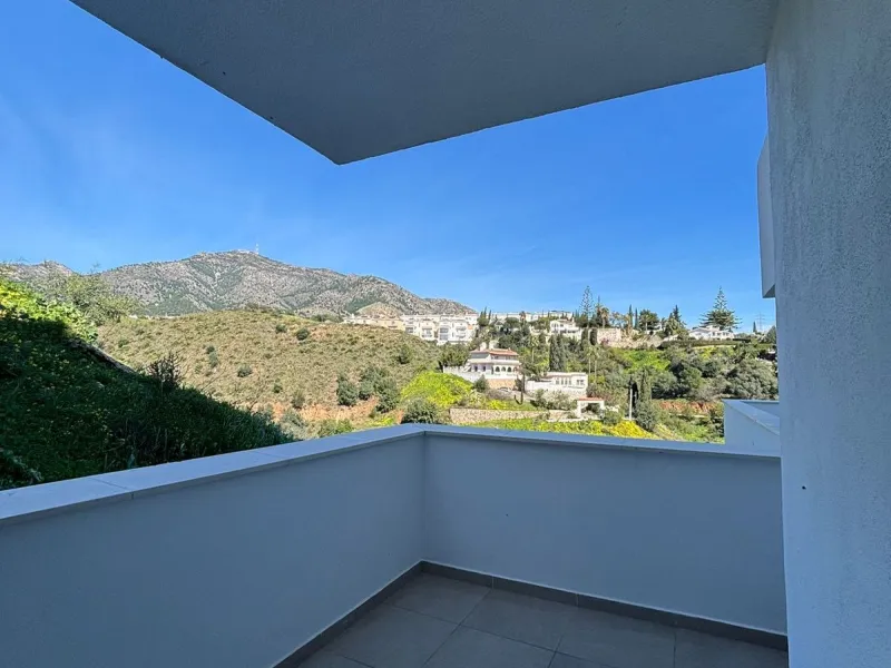 Apartment - Ground Floor Apartment в продаже в Fuengirola, Málaga. В доме 3 спален и 2 ванных комнат. Площадь дома 100 м²