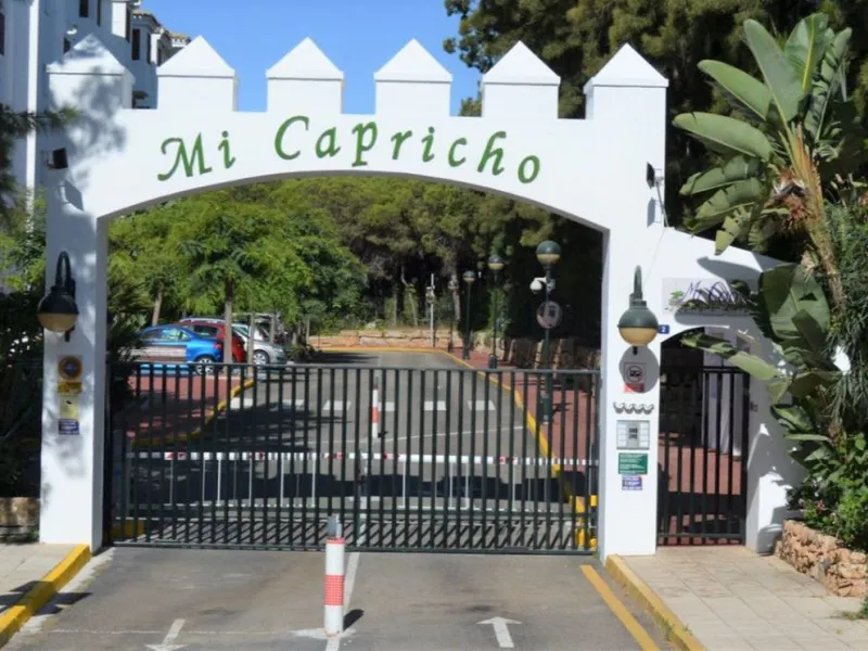 Garden Apartment for Sale in Mi Capricho – Calahonda, Mijas Costa