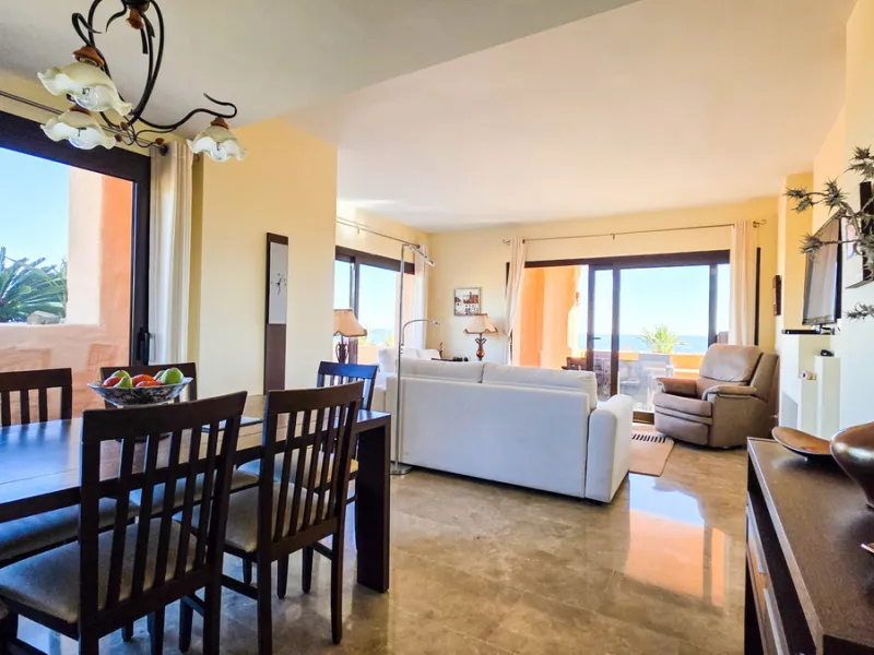 Positioned in a prime corner location within Phase 1 of a well-established development in La Duquesa, this penthouse offers panoramic sea views that truly define the property. From its elevated setting, the Mediterranean stretches across the horizon, crea