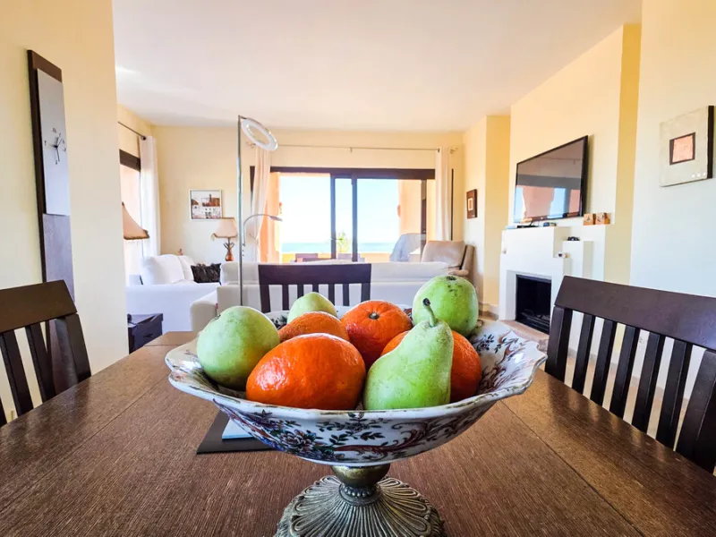 Positioned in a prime corner location within Phase 1 of a well-established development in La Duquesa, this penthouse offers panoramic sea views that truly define the property. From its elevated setting, the Mediterranean stretches across the horizon, crea