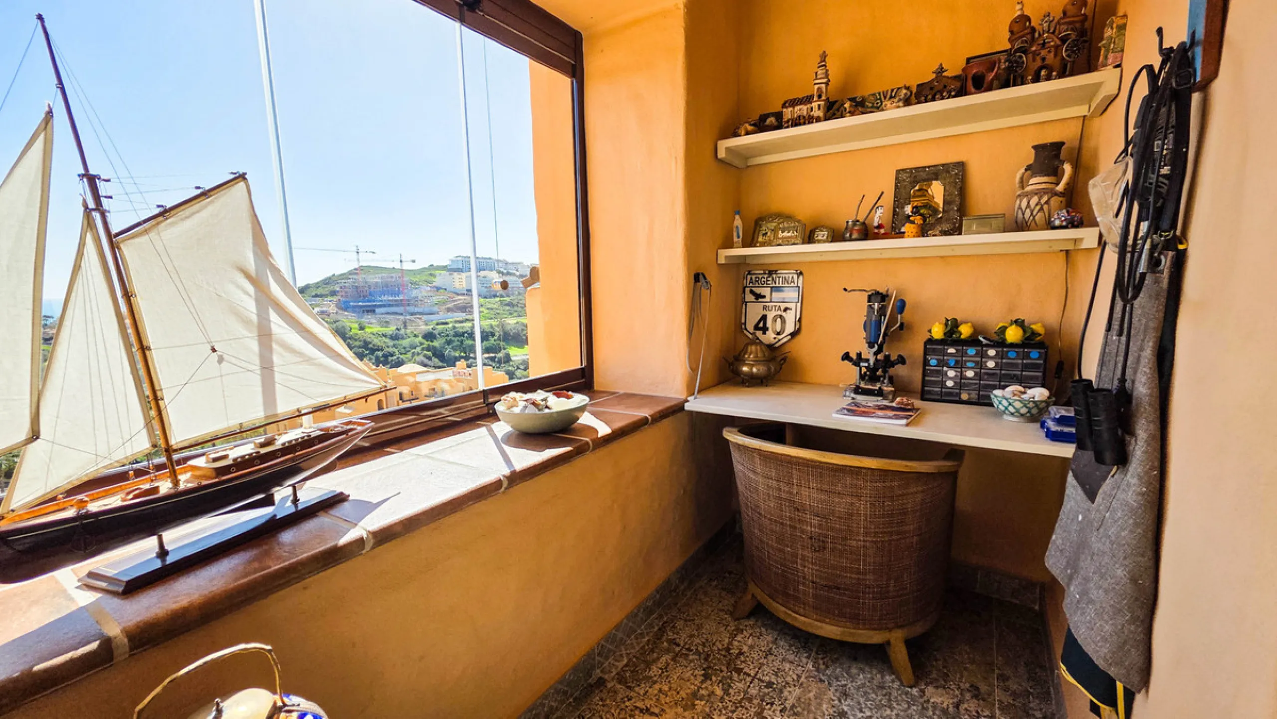 This well-presented corner penthouse in La Duquesa combines generous outdoor space, sea views and a convenient coastal location within walking distance to the beach. Set within a popular residential community, the property offers access to four communal s