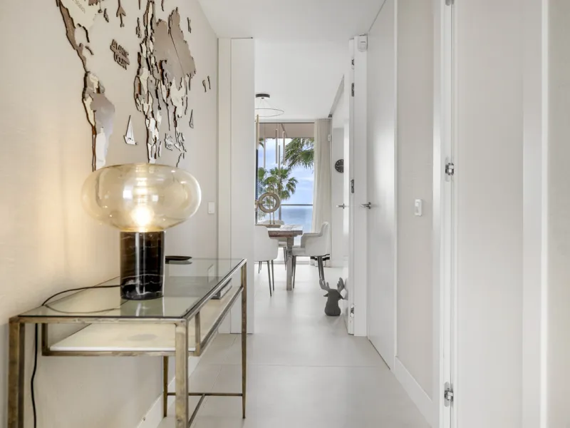 Exquisite Frontline Beach Apartment in Estepona