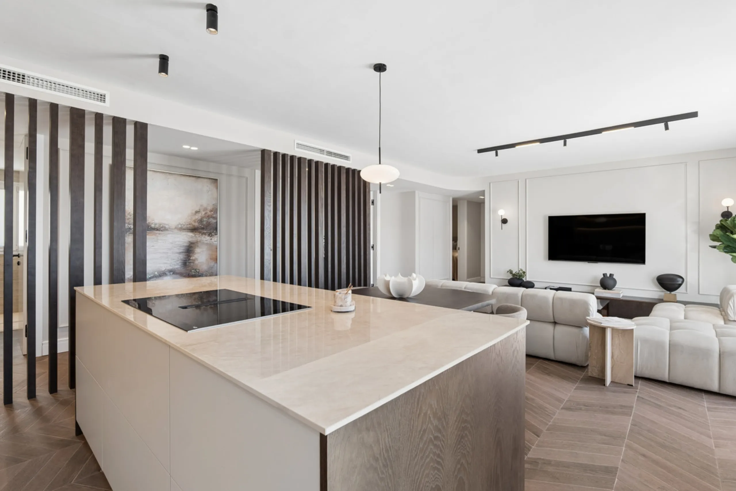 Apartment - Penthouse в продаже в Benahavís, Málaga. В доме 3 спален и 2 ванных комнат. Площадь дома 133 м²