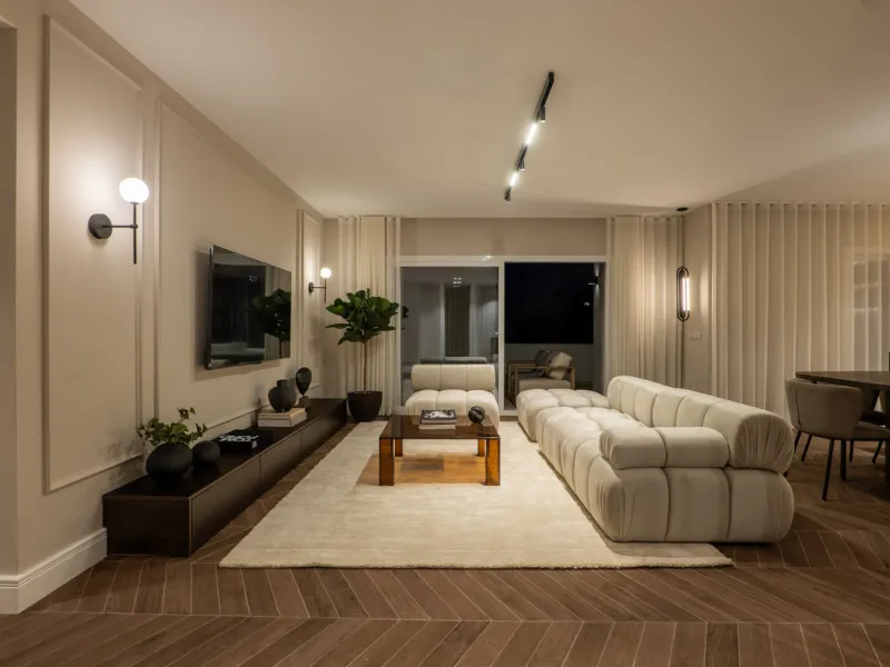 Apartment - Penthouse в продаже в Benahavís, Málaga. В доме 3 спален и 2 ванных комнат. Площадь дома 133 м²