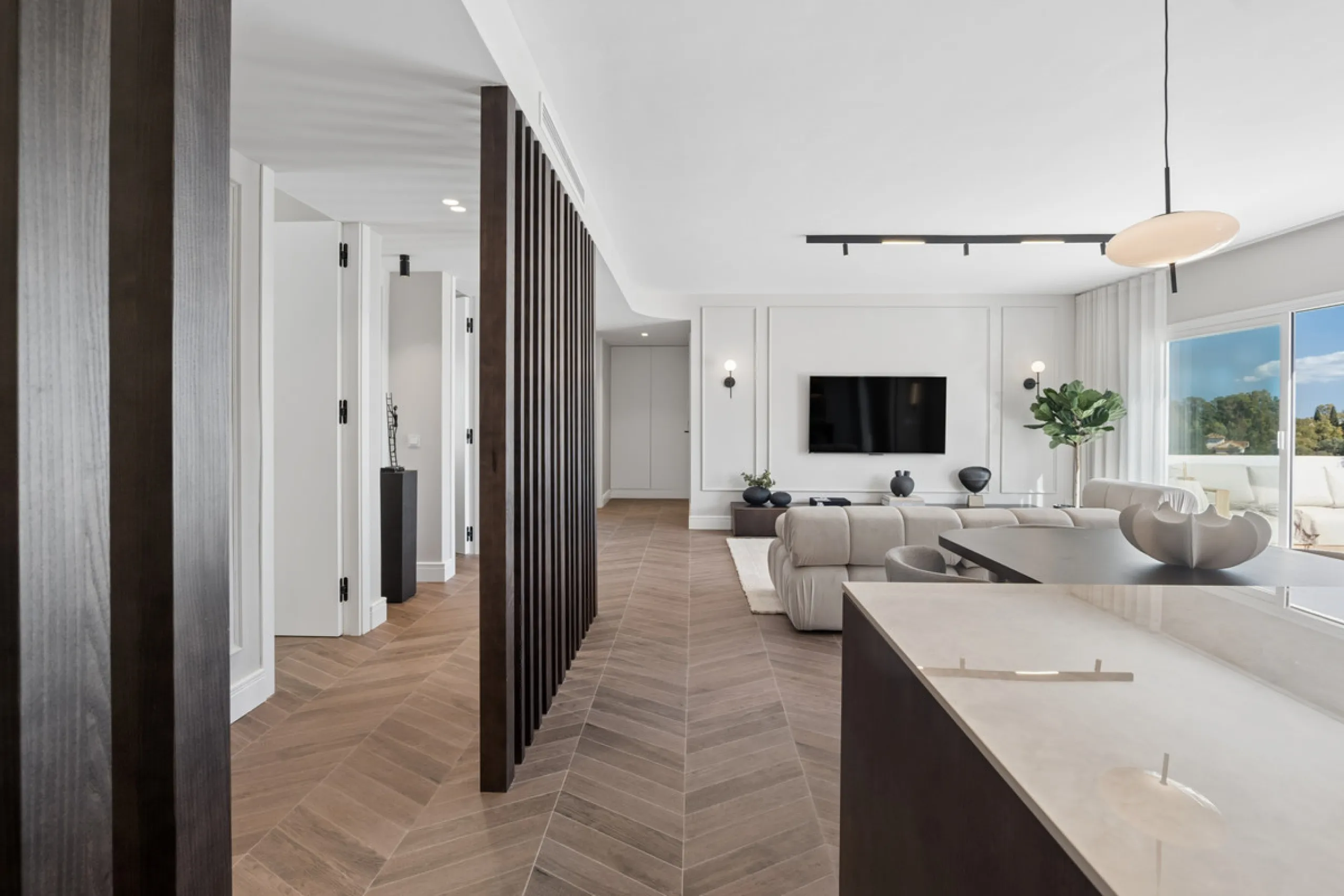Apartment - Penthouse в продаже в Benahavís, Málaga. В доме 3 спален и 2 ванных комнат. Площадь дома 133 м²