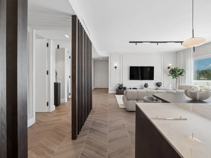 Apartment - Penthouse в продаже в Benahavís, Málaga. В доме 3 спален и 2 ванных комнат. Площадь дома 133 м²