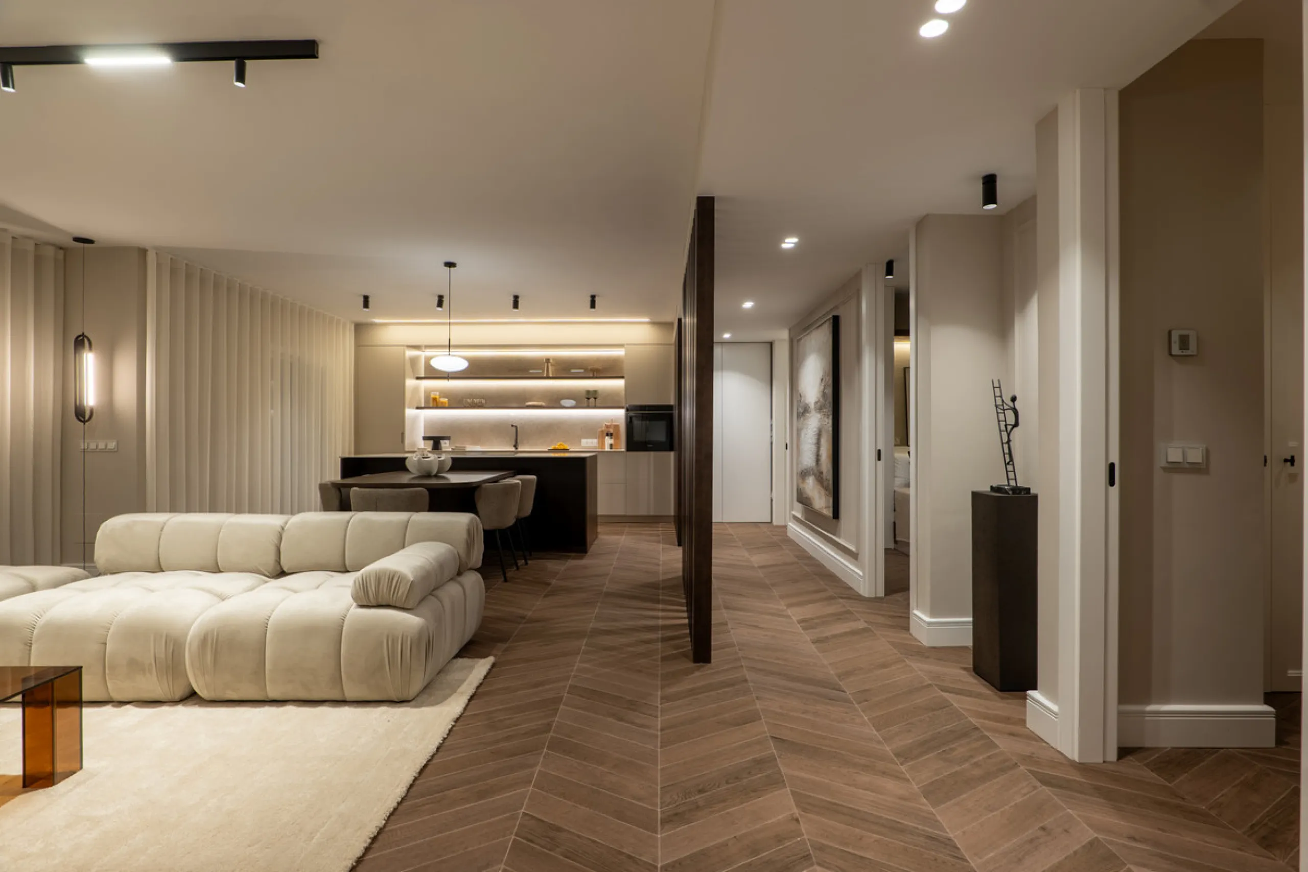 Apartment - Penthouse в продаже в Benahavís, Málaga. В доме 3 спален и 2 ванных комнат. Площадь дома 133 м²