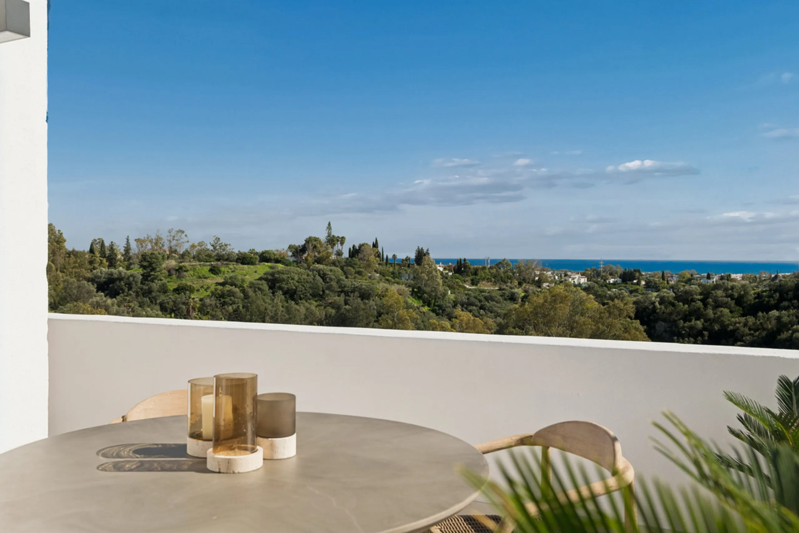 Apartment - Penthouse в продаже в Benahavís, Málaga. В доме 3 спален и 2 ванных комнат. Площадь дома 133 м²