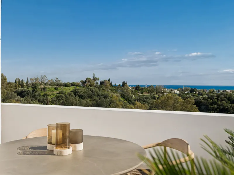 Apartment - Penthouse в продаже в Benahavís, Málaga. В доме 3 спален и 2 ванных комнат. Площадь дома 133 м²