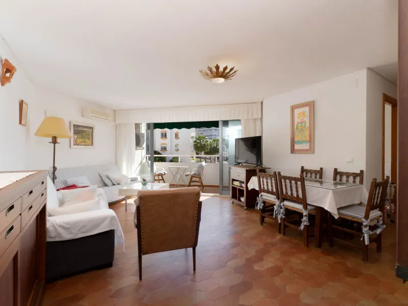 Experience the privilege of enjoying the sea and tranquility without sacrificing comfort.