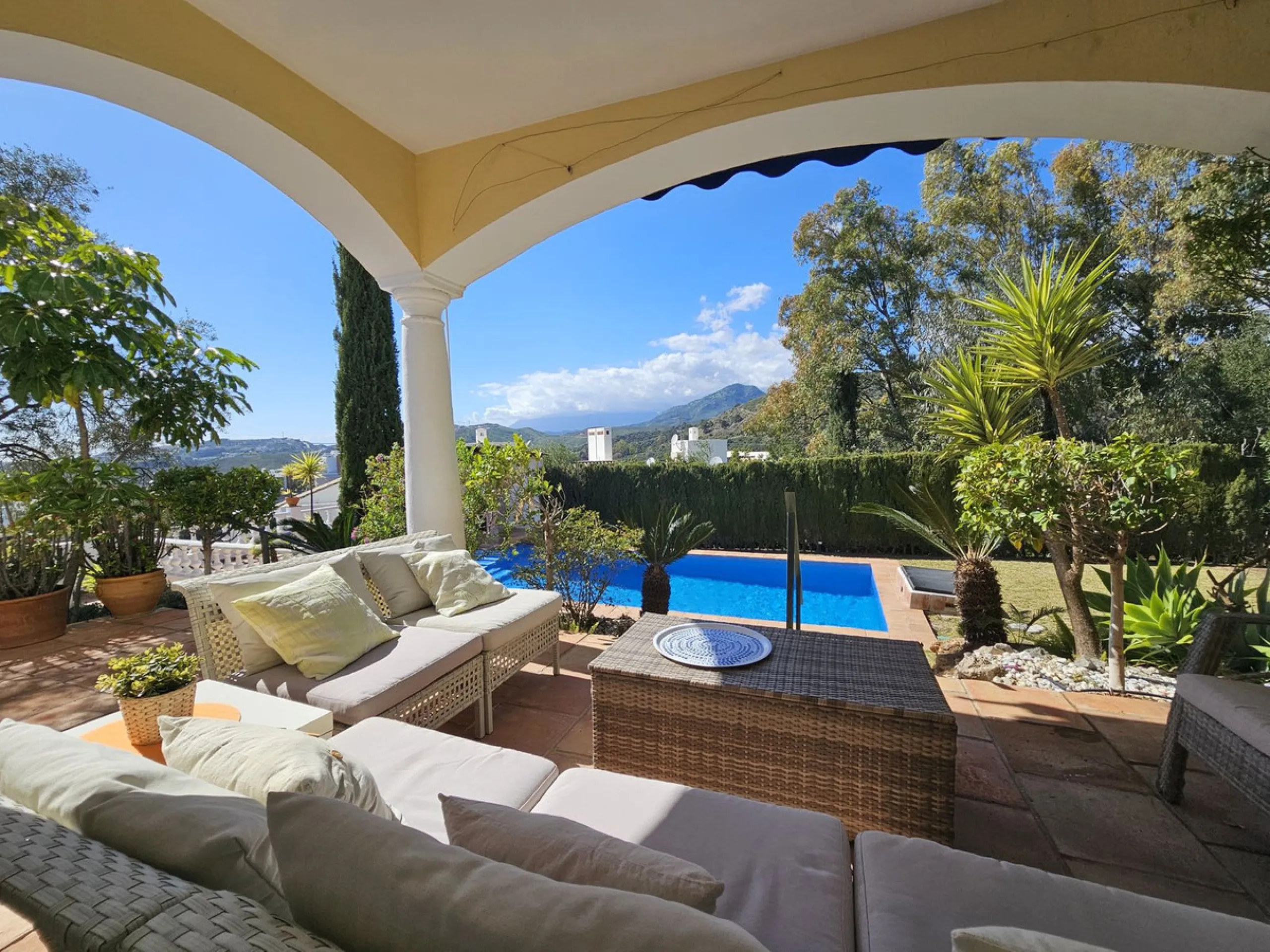 This charming 5 bedroom Andalucian villa is nestled in the exclusive enclave of Puerto de Los Almendros in Benahavis, surrounded by nature but still close to schools, supermarkets and town.. The property has been a much loved family home for over 4 decade