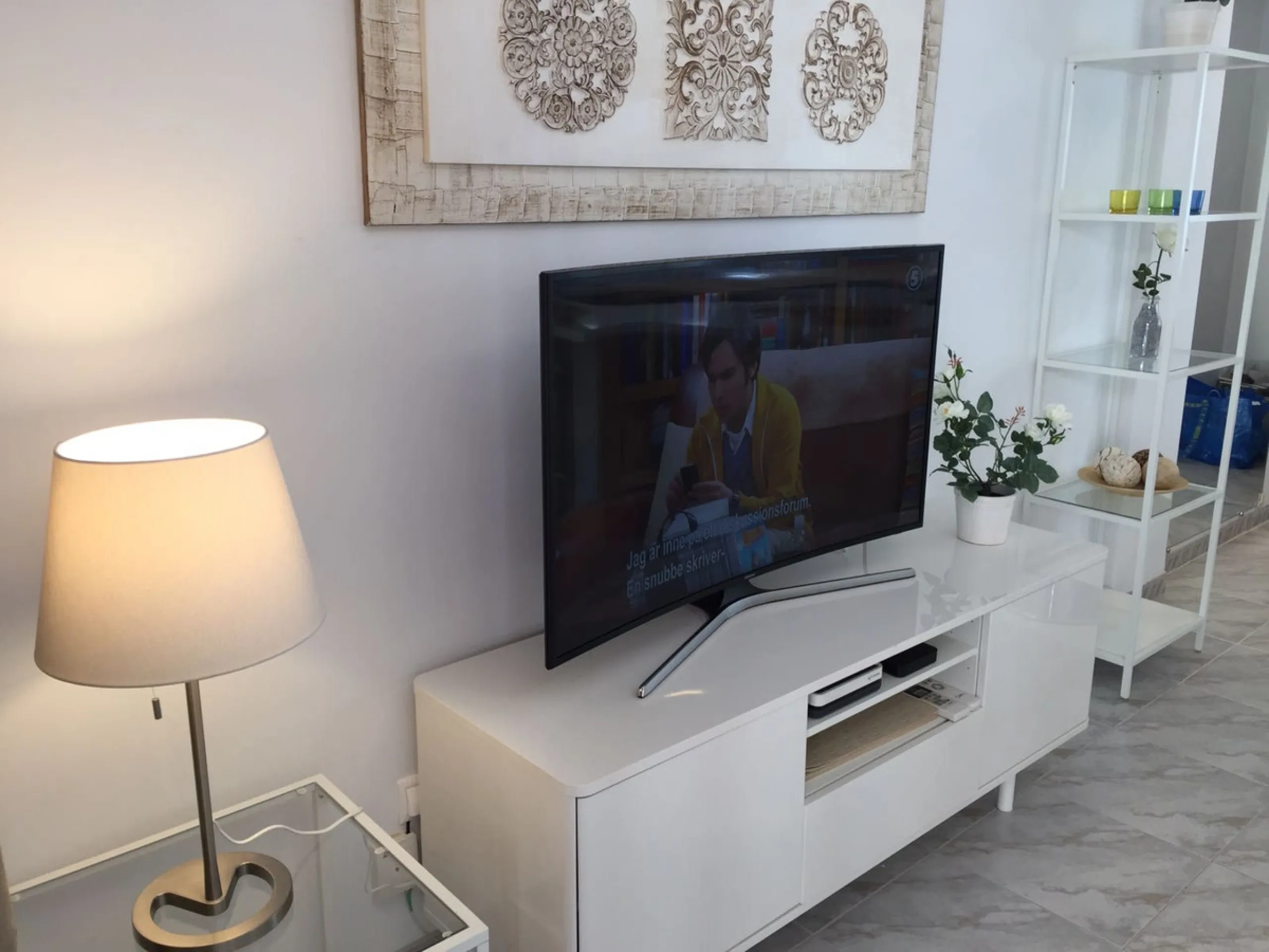 Apartment - Middle Floor Apartment в продаже в Fuengirola, Málaga. В доме 2 спален и 1 ванных комнат. Площадь дома 63 м²