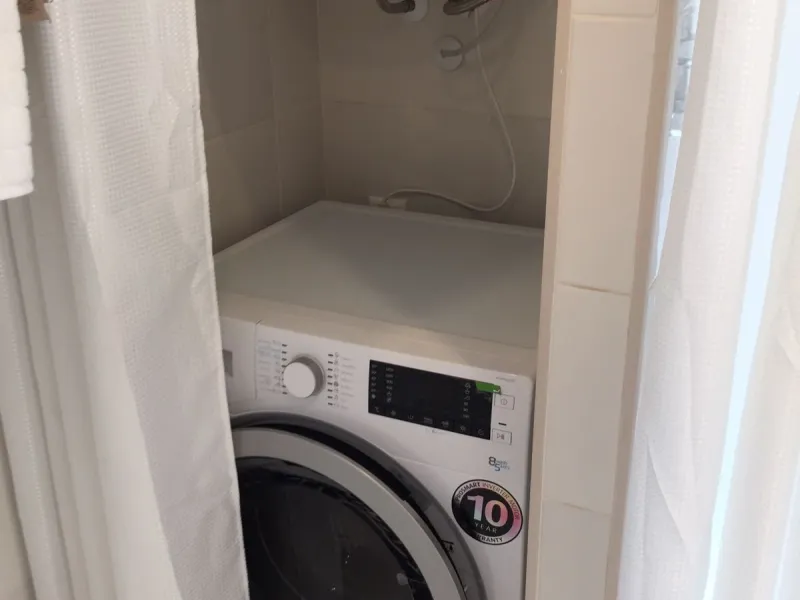 Apartment - Middle Floor Apartment в продаже в Fuengirola, Málaga. В доме 2 спален и 1 ванных комнат. Площадь дома 63 м²