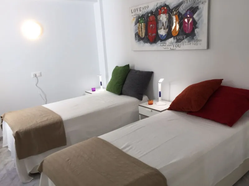 Apartment - Middle Floor Apartment в продаже в Fuengirola, Málaga. В доме 2 спален и 1 ванных комнат. Площадь дома 63 м²