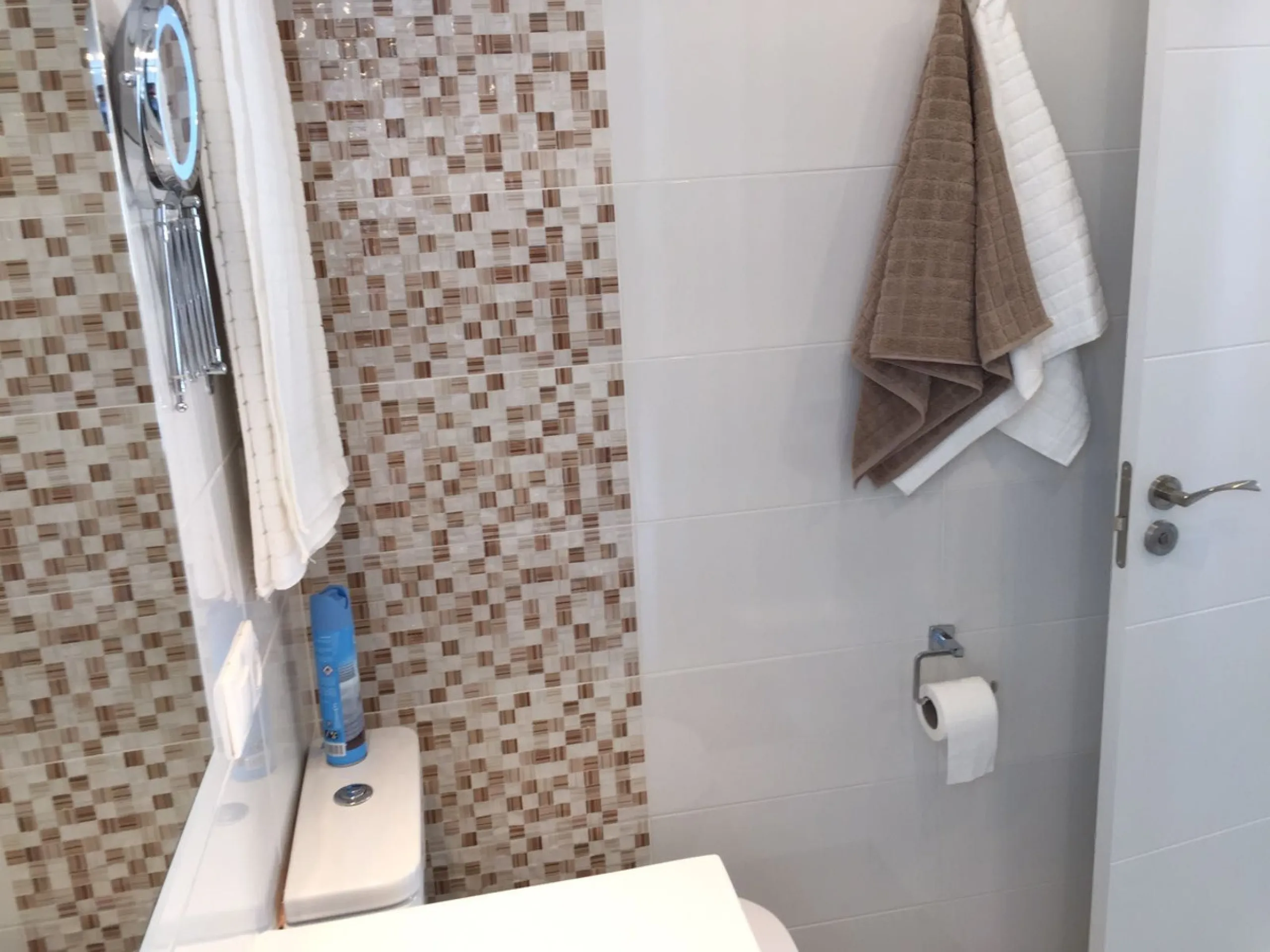 Apartment - Middle Floor Apartment в продаже в Fuengirola, Málaga. В доме 2 спален и 1 ванных комнат. Площадь дома 63 м²