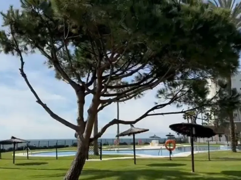 Gartenwohnung zu verkaufen in Mi Capricho – Calahonda, Mijas Costa