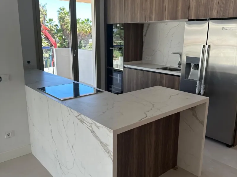 Benalus, Golden Mile – Contemporary Sea-View Residence