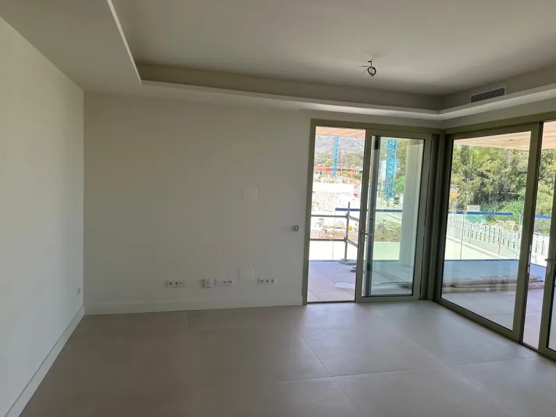 Benalus, Golden Mile – Contemporary Sea-View Residence