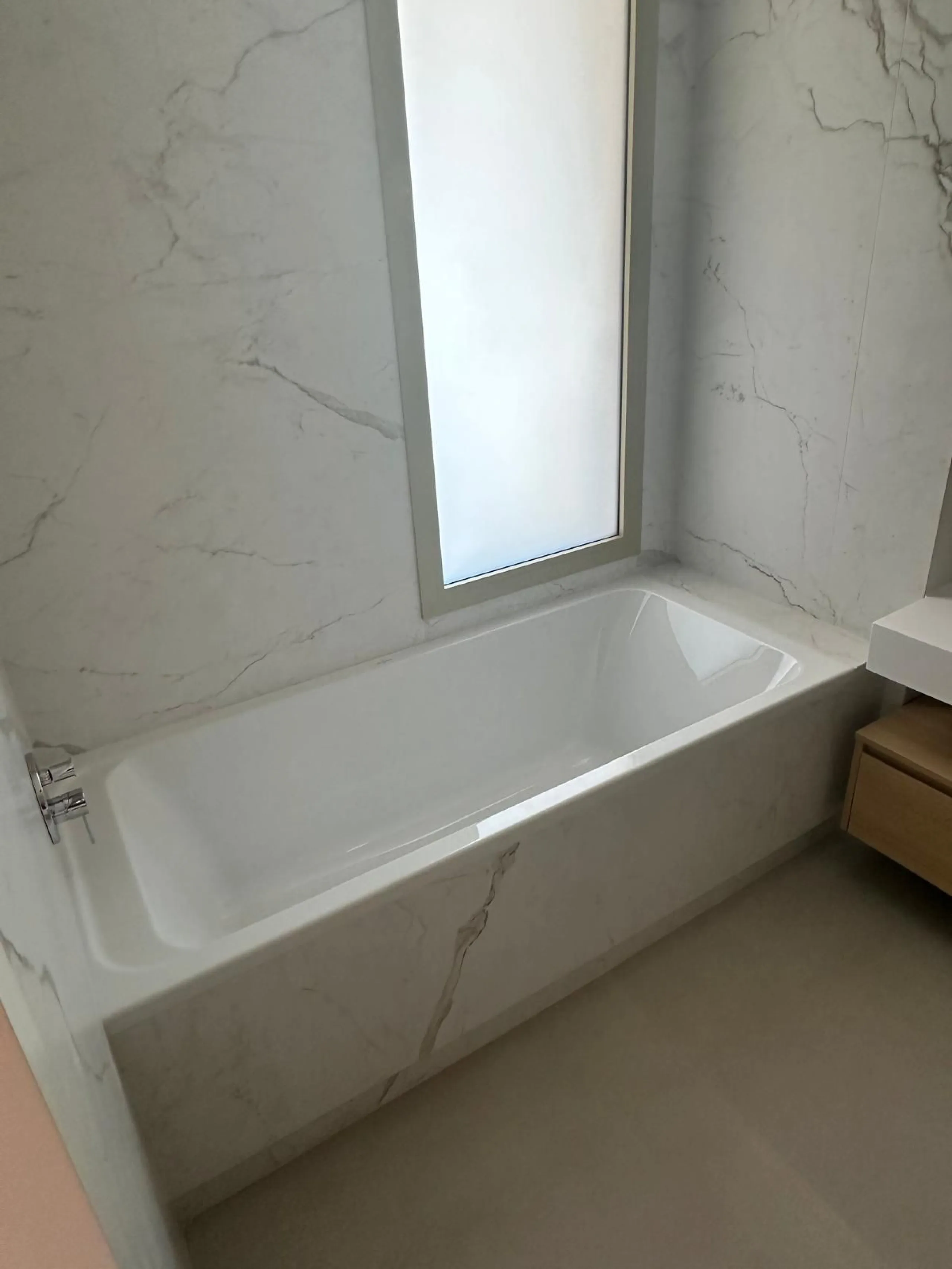 Benalus, Golden Mile – Contemporary Sea-View Residence