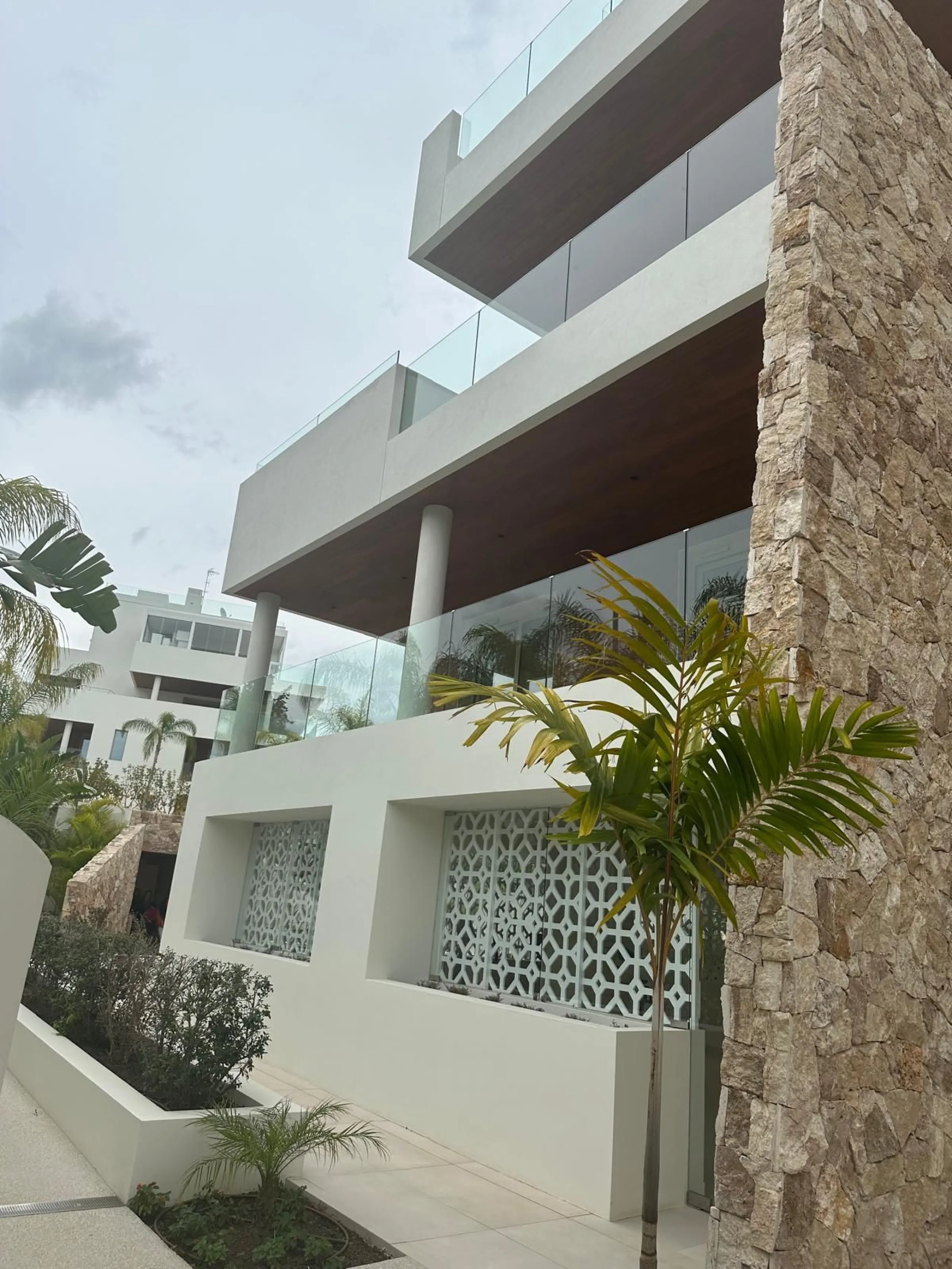 Benalus, Golden Mile – Contemporary Sea-View Residence