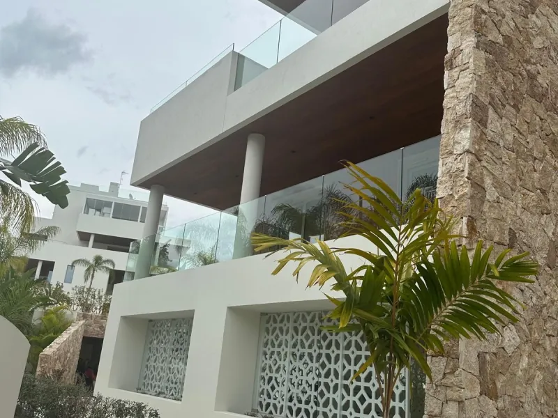 Benalus, Golden Mile – Contemporary Sea-View Residence
