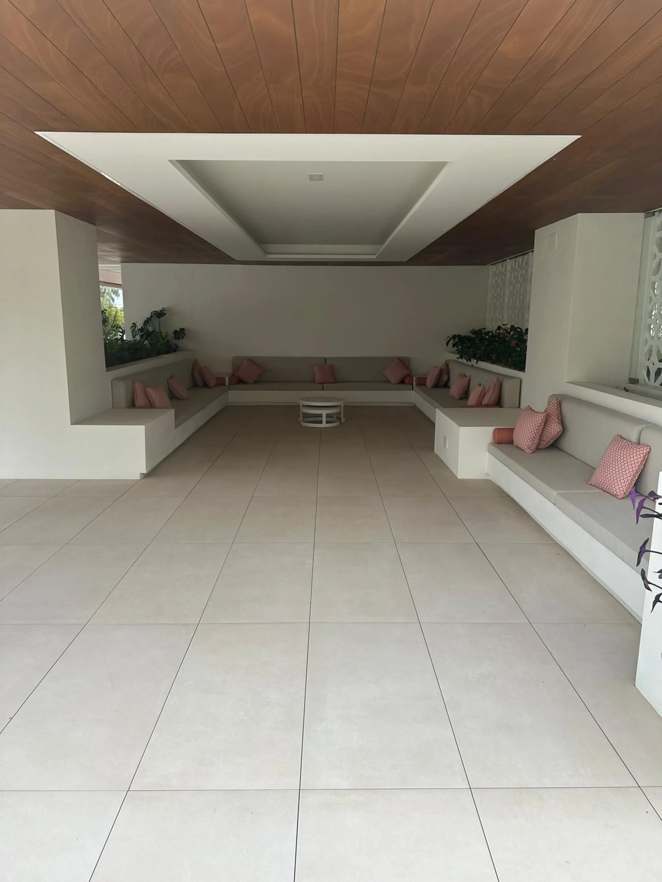 Benalus, Golden Mile – Contemporary Sea-View Residence