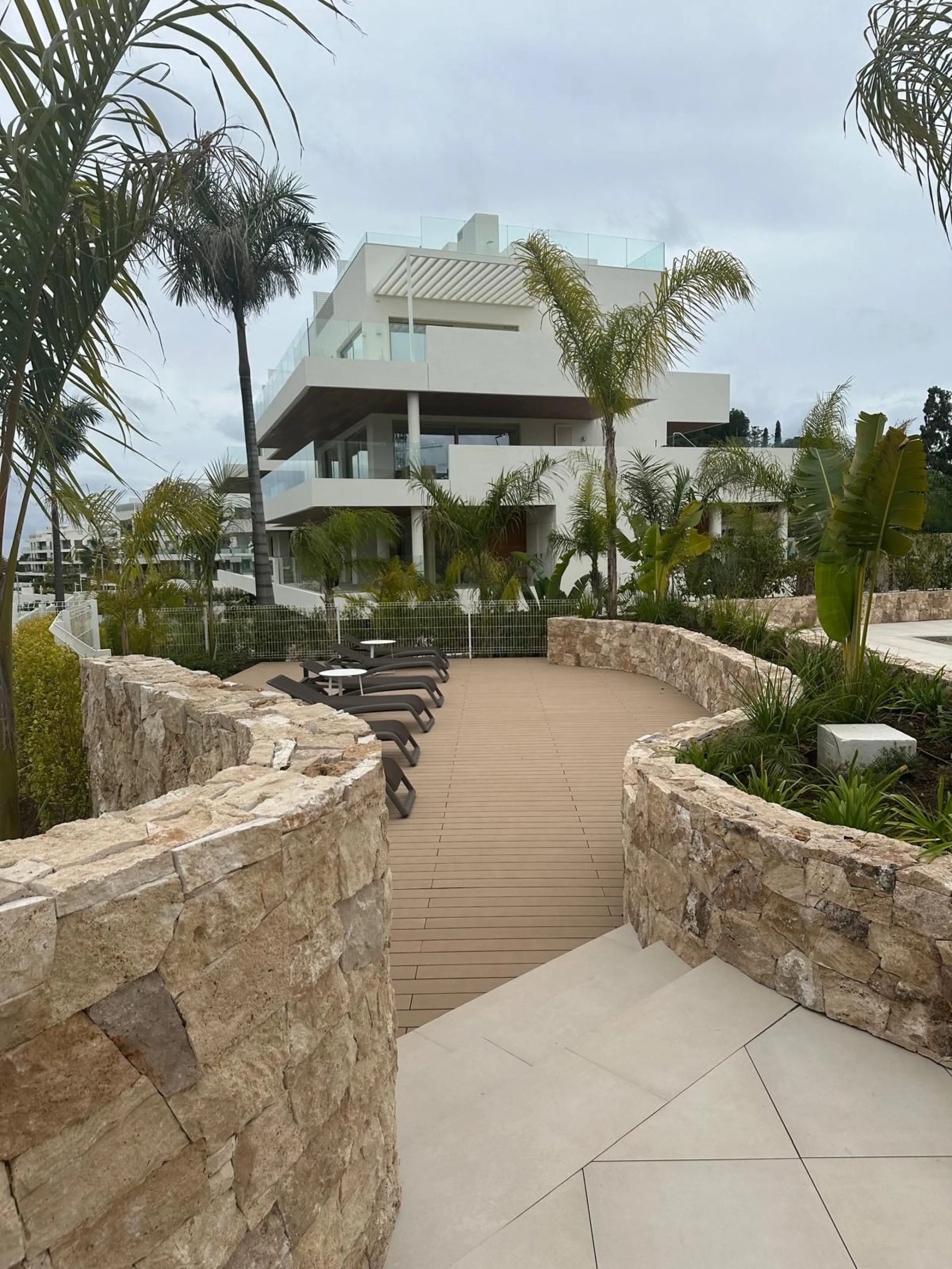 Benalus, Golden Mile – Contemporary Sea-View Residence