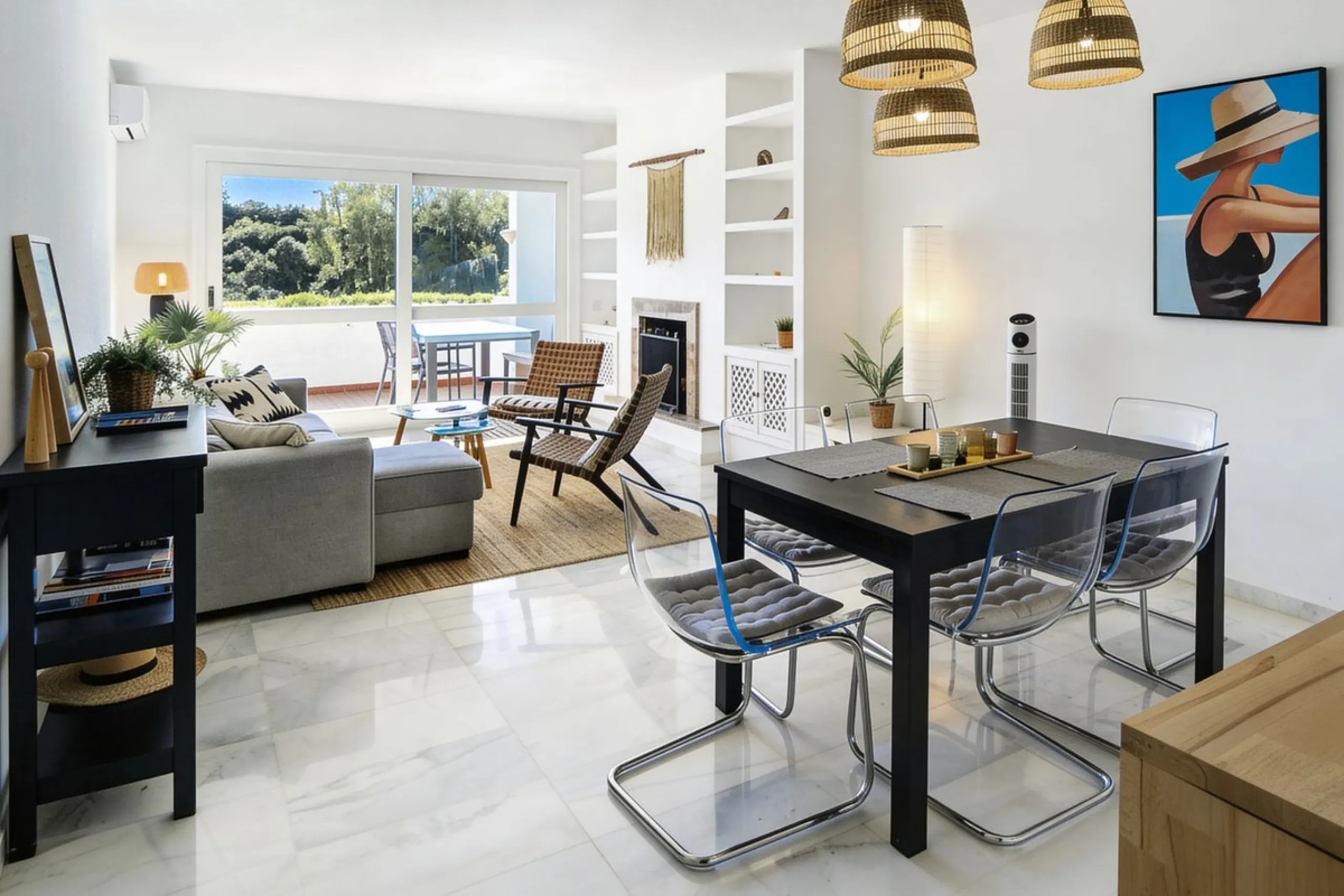 2-Bedroom Apartment with Panoramic Sea Views and 3-Bedroom Conversion Potential – Puerto del Almendro, Los Arqueros