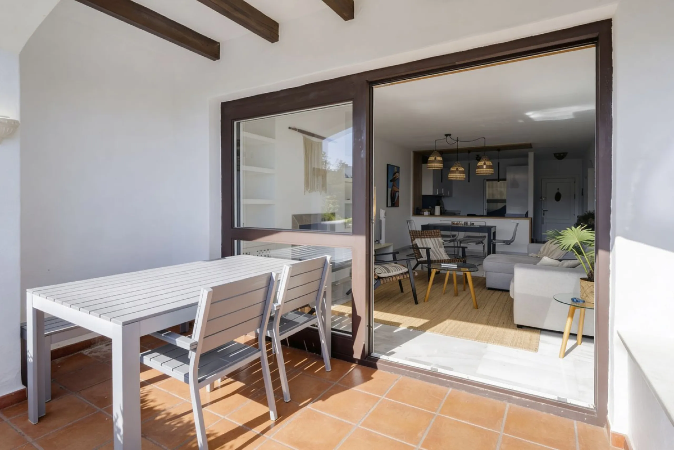 2-Bedroom Apartment with Panoramic Sea Views and 3-Bedroom Conversion Potential – Puerto del Almendro, Los Arqueros