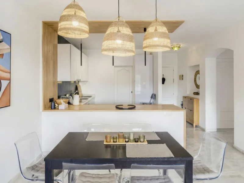 2-Bedroom Apartment with Panoramic Sea Views and 3-Bedroom Conversion Potential – Puerto del Almendro, Los Arqueros
