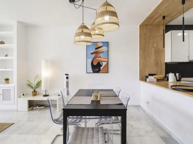 2-Bedroom Apartment with Panoramic Sea Views and 3-Bedroom Conversion Potential – Puerto del Almendro, Los Arqueros