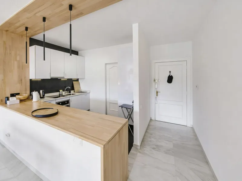 2-Bedroom Apartment with Panoramic Sea Views and 3-Bedroom Conversion Potential – Puerto del Almendro, Los Arqueros