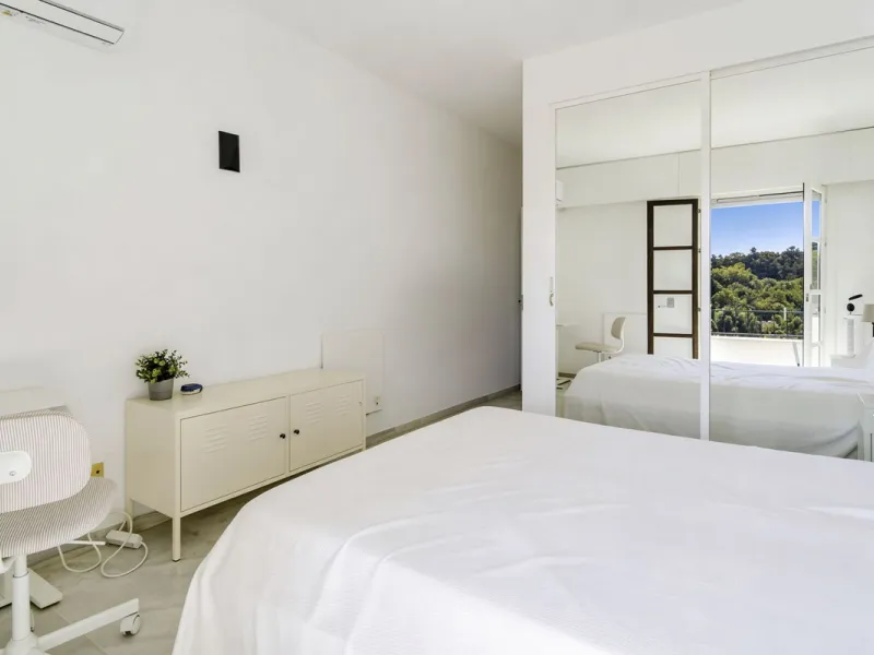 2-Bedroom Apartment with Panoramic Sea Views and 3-Bedroom Conversion Potential – Puerto del Almendro, Los Arqueros