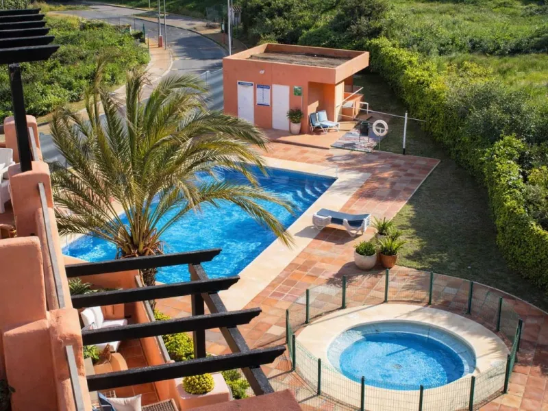 Apartment - Penthouse Duplex в продаже в Casares, Málaga. В доме 2 спален и 2 ванных комнат. Площадь дома 85 м²